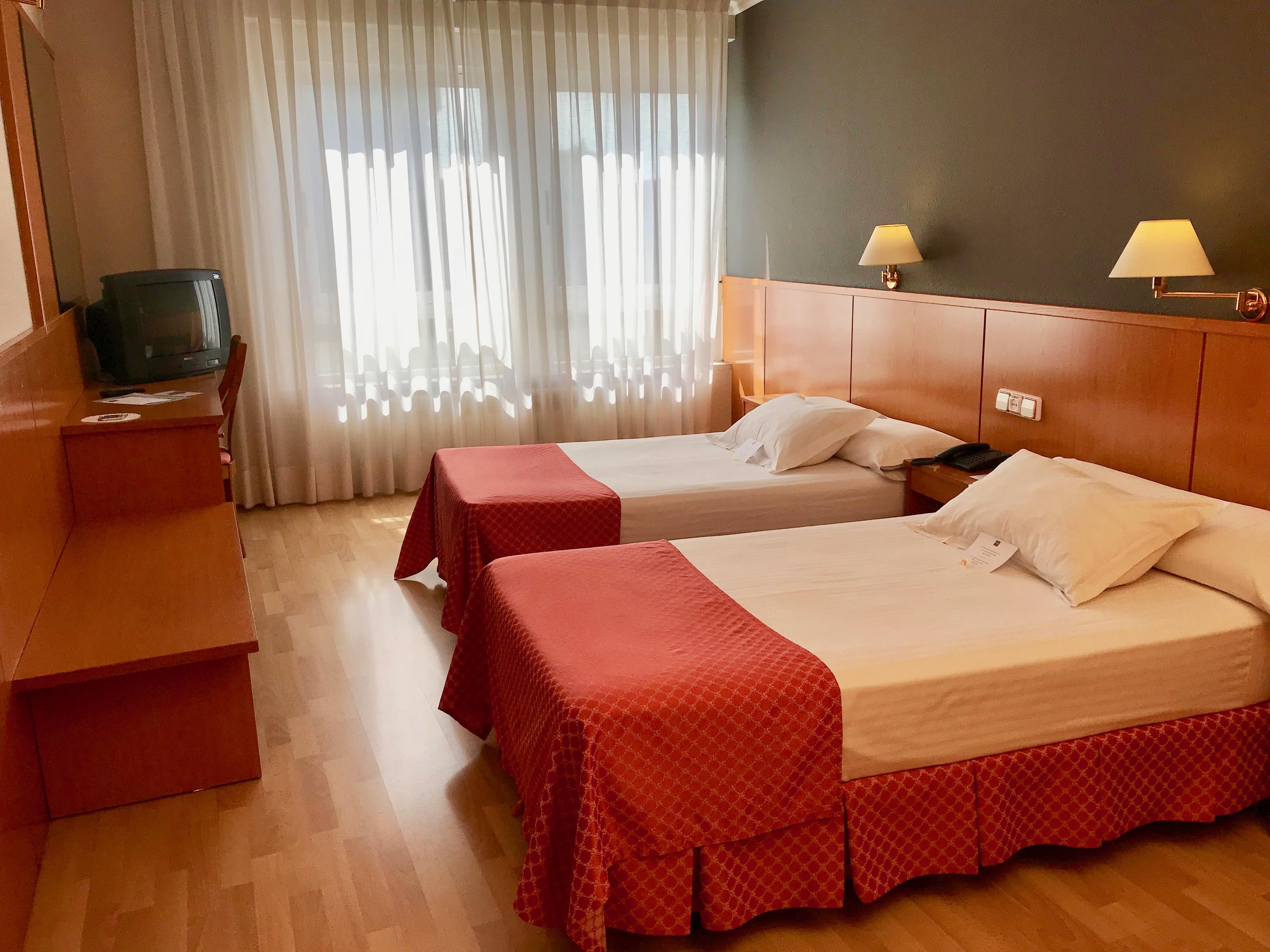 Ap Hotel Madrid Airport Exterior foto